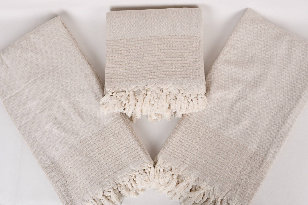 Luxury Organic Cotton Throw Blanket — Cozy Bed Cover